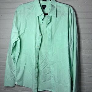 J. Crew Men's Light Green Button Down Shirt